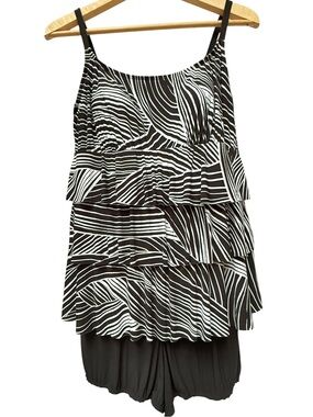 Great Lengths One Piece Plus Size Swimsuit Tiered Ruffle Tankini Swimdress sz 14